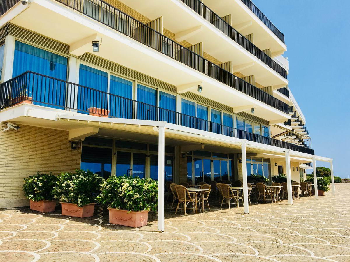 Grand Hotel L'Approdo Terracina Luaran gambar